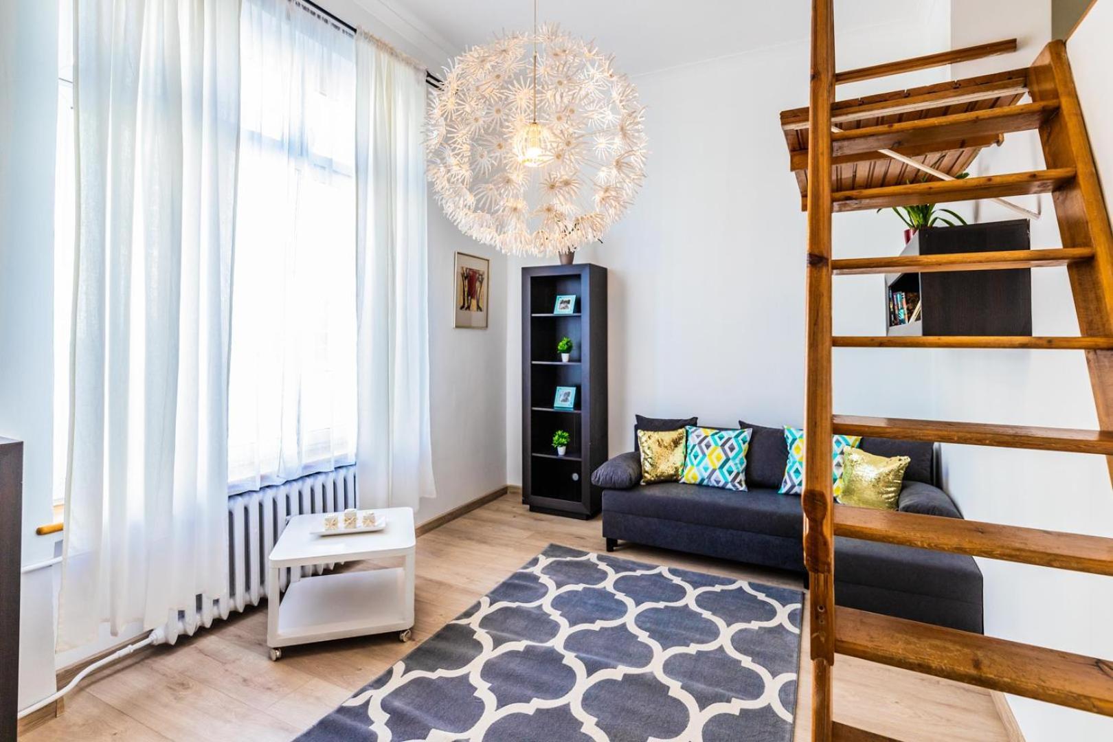 Appartement Apartament Z Antresola Przy Rynku à Wrocław Extérieur photo