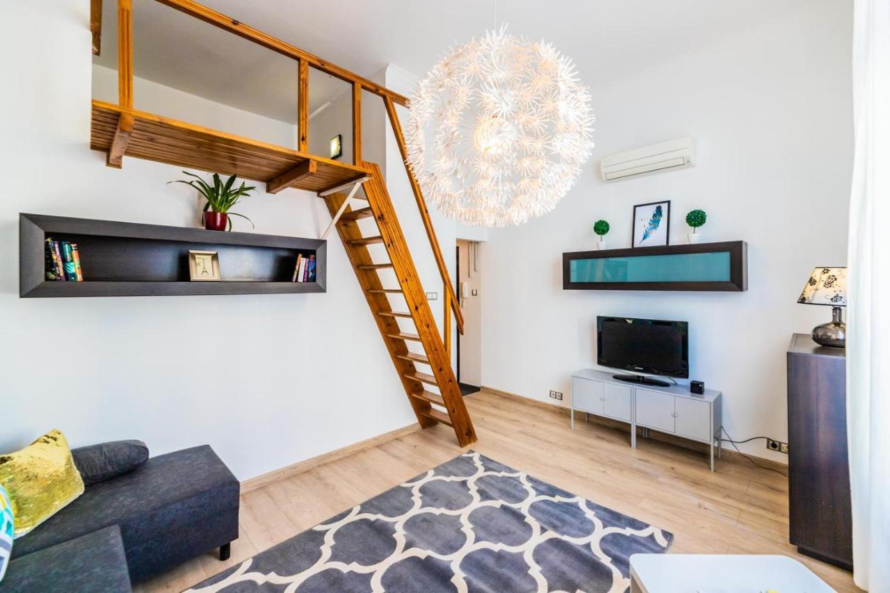 Appartement Apartament Z Antresola Przy Rynku à Wrocław Extérieur photo